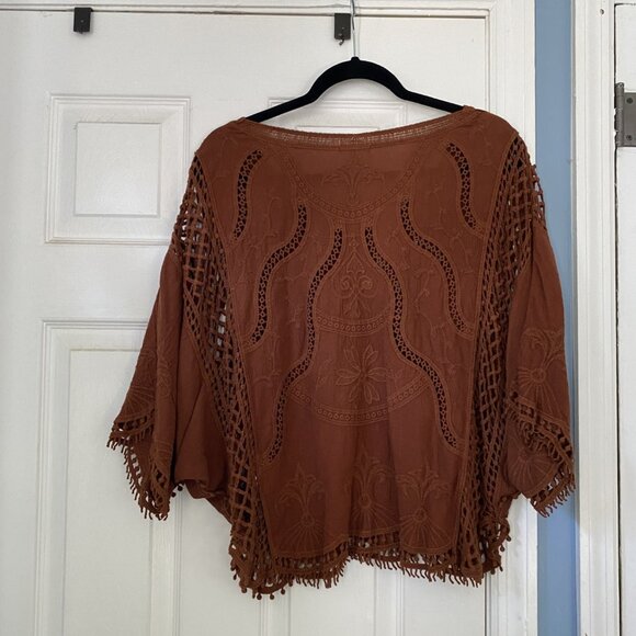 Ultra Pink Boho Batwing Top Brown Knit, Crochet Trim, Size Large - Picture 2 of 10